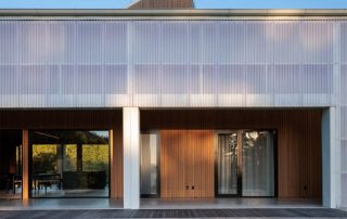 polycarbonate sustainable house